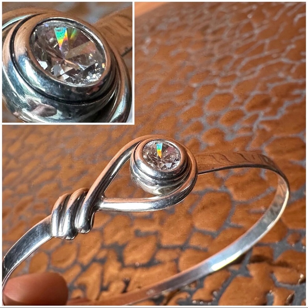 Sparkling Solitaire Diamond CZ Sterling Shepherds Knot Hook Bracelet Valentines